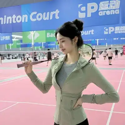 傅龙英